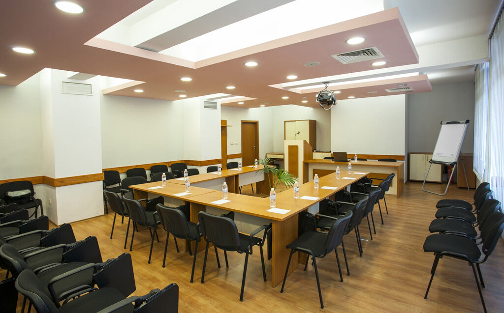 Hotel Intelcoop พลอฟดิฟ ภายนอก รูปภาพ